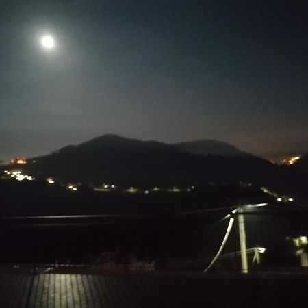 Casa Di Anna Bed & Breakfast Tovo San Giacomo Екстериор снимка
